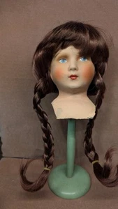schöne Perücke für Puppe rotbraun Zöpfe 33/34cm - Bild 1 von 2