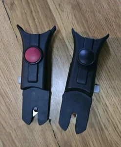 Silver Cross Surf Pushchair Adapters for Simplicity Car Seats Free UK P&P - Picture 1 of 3