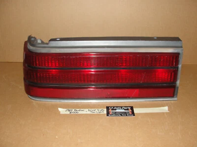OEM 85 Pontiac 6000 LEFT DRIVER SIDE TAIL LIGHT LENS ASSEMBLY - Image 1 of 4