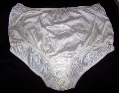 Vanity Fair Off White Brillante Resbaladizo Abuela Bragas Calzoncillos Nylon Talla 11/4XL Foto 1 de 3