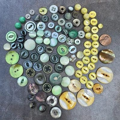 100 Antique / Vintage Shades of Yellow And Green MOP Pearl Shell Buttons - Image 1 of 4