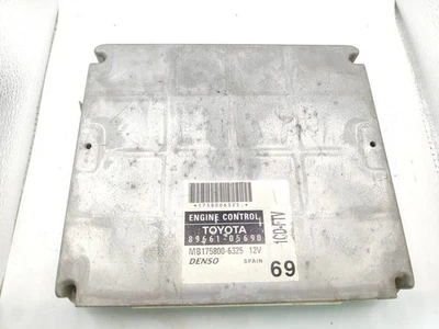 Modulo centralina motore Toyota Avensis T250 2004 8966105690 ECU 1758006325 - Immagine 1 di 4