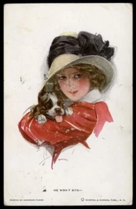 BOSTON TERRIER Glamour Fashion Dog Art Deco Postcard Harrison Fisher 1914 - Foto 1 di 2