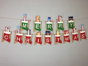 Feliz Navidad Hessian Bunting Guirnalda Bandera Colgante Medias Decoración - Imagen 1 de 5
