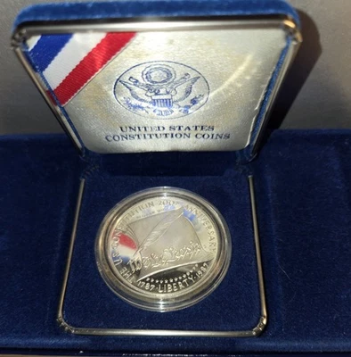 1987 United States Commemorative Constitution Coin Proof 90% Silver With OGP/COA - Image 1 of 4