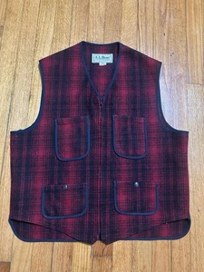 LL Bean Wool Hunting Vest Size M Plaid Full Zip Vintage Made In USA 4 Pocket - Picture 1 of 7
