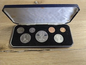 1967 New Zealand Decimal 7 Coin Proof Set W/ Case - Picture 1 of 19