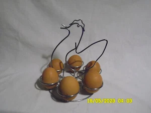 LBC CI/ PORTE 6 OEUFS ROND VINTAGE  EN FIL DE FER FORME POULE - Picture 1 of 4
