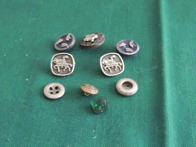 Vintage Silver tone 2 Metal Knight & Horse Metal 2 CSECH GLASS,1 LEAVES,+4 SMALL - Image 1 of 4