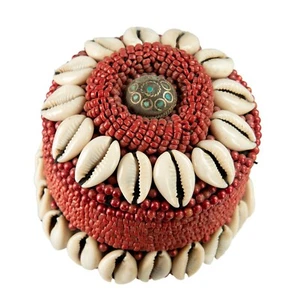 Boite à bijoux  avec Cauris et Perles rouges - Boîte à bijoux - Bijou # 4811 - Picture 1 of 6