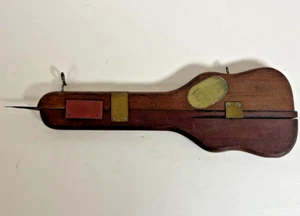 Vintage Tru-Gyde Wood Latch Hook Rug Tool Wilson Bros. Good Condition - Picture 1 of 5