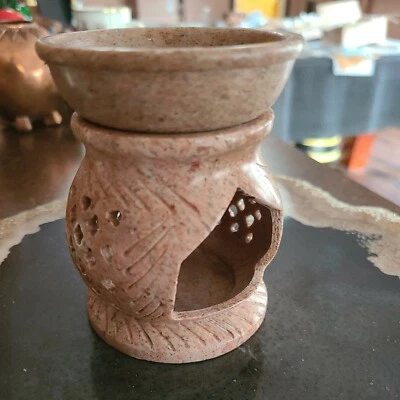 Soapstone Alabaster Melt Warmer Diffuser Oil Burner Fragrance Tealight Candle - Image 1 of 4