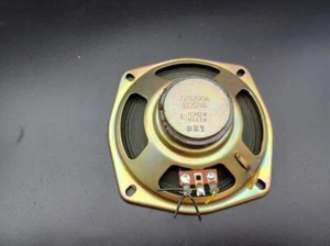 Sanyo M9930 Player Used Parts: 5" 40nom 2-3W speaker - Picture 1 of 3