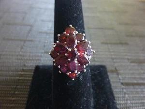 AUFFÄLLIGER MASSIVER .925 STERLINGSILBER DUNKELROTER TURMALIN RING MIT MEHREREN STEINEN GRÖSSE 6,75 - Bild 1 von 3