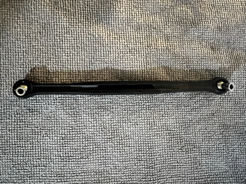 Traxxas 7748 Composite Toe-link (1)  X-Maxx - Image 1 of 1