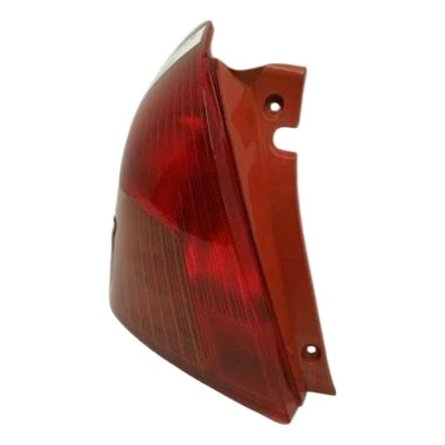 Left Taillight 3 Door Suzuki Swift Gl 2007 1328cc Petrol - Image 1 of 4