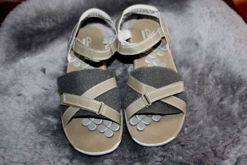 CLARKS Sandali piatti donna taglia 7 M tessuto grigio cinturino regolabile nuovi senza scatola