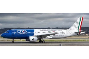 JC Wings 1/400 A320 Airplane EI-DTG ITA Airways - Picture 1 of 1