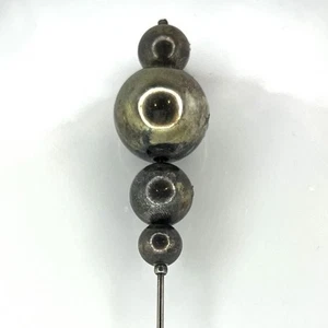Hat Pin Stick Pin 4 Spinnable Metal Orbs 4” Long Silver Tone Gunmetal Vintage - Imagen 1 de 5