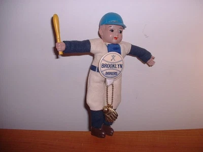 VINTAGE 1940/50's BROOKLYN DODGERS CROSSED BATS PIN PINBACK W/CELLULOID DOLL + - Image 1 of 4