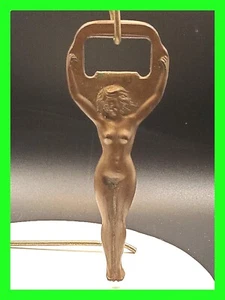 Um 1930 antiker europäischer Messing gewagter Art Deco Flaschenöffner nackte Dame  - Bild 1 von 8