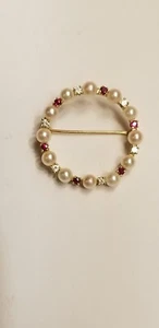 14K gold cultured pearl, ruby, and diamond circle round brooch pin - Picture 1 of 4