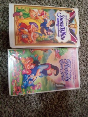 Disney, Snow White and the Seven Dwarfs N Happily Ever After Bundle - Image 1 of 4