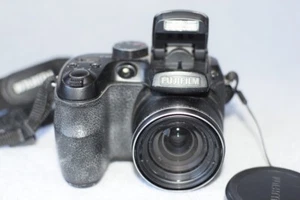 Fujifilm FinePix S1500 10.0MP Digital Camera W/Strap and Lens Cap Tested - Picture 1 of 22