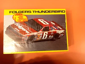 Vintage Mark Martin #6 Folgers Thuinderbird, Monogram #2928, model kit 1/24th - Picture 1 of 2