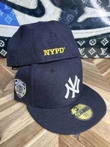 New Era New York Yankees X NYPD Exclusive Event Fitted 7 3/8 Rare Navy Blue - Bild 1 von 4