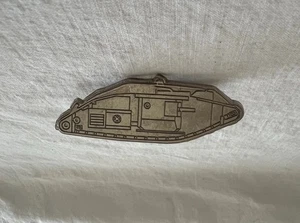 Insignia prendedor coleccionable tanque Mark I británico de la Primera Guerra Mundial - historia militar conmemorativa - Imagen 1 de 4