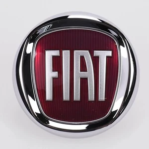 STEMMA ANTERIORE LOGO FIAT ROSSO 95MM PANDA PUNTO 500 TIPO BRAVO MULTIPLA LINEA - Foto 1 di 2