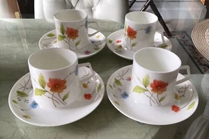 Set of 4 Mikasa Just Flowers Demitasse Cups and Saucers Mint Condition - Picture 1 of 9