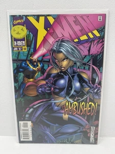 Cómics de Marvel de X-Men #60 embolsados y embarcados  - Imagen 1 de 5
