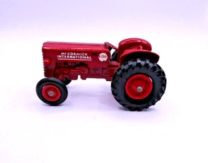 Vintage Matchbox Lesney King Size K-4-A International Tractor w/ red wheels - Picture 1 of 4
