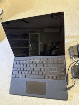 Microsoft Surface Pro 8 13” i5 8gb 128gb SSD Windows 10 With Keyboard 2 Chargers - Image 1 of 4