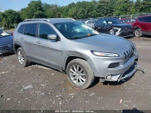 AC Compressor Fits 14-22 CHEROKEE 1777677 - Picture 1 of 12
