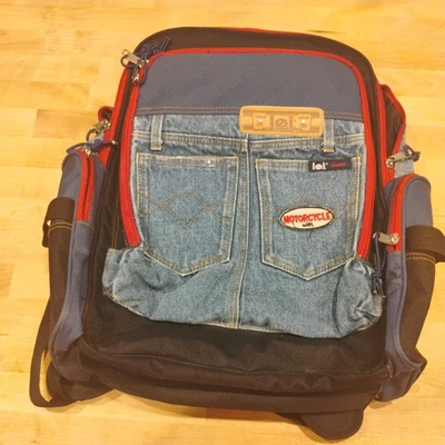 L.E.I. vintage años 90 Mochila bordada jean azul denim grande Y2K LEI. Nuevo. Foto 1 de 4
