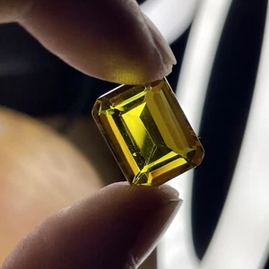 Piedra preciosa suelta cultivada en laboratorio corte octágono zafiro amarillo Ceilán impecable de 9,90 quilates - Imagen 1 de 6