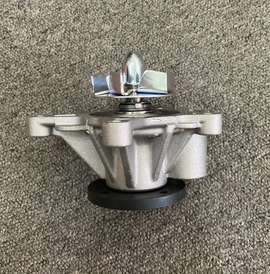 Refrigerante bomba de agua OEM 25100-2B700 *1,6 L* UPS/EMS para Hyundai Tucson 2016~2018 Foto 1 de 4