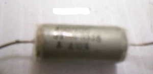Condensador fijo dieléctrico de plástico - .047UF; 10% - 400 VDC P/N: CQ05A1KE473K3   - Imagen 1 de 3