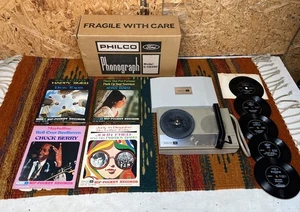 Philco FORD Model S-1369 Pocket Record Player Turns (no sound) W/ Box & Records - Picture 1 of 16