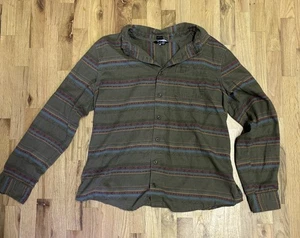 Sherpa Men's Long Sleeve Button Down Shirt Color Green  Size Large UPF 50+ - Picture 1 of 8