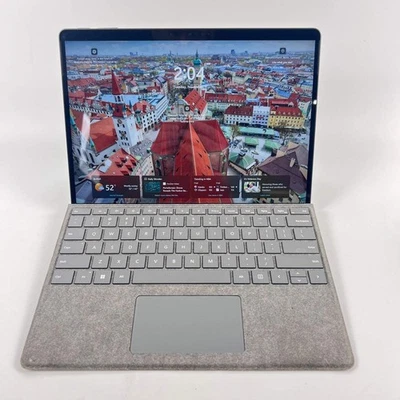 Microsoft Surface Pro 9 2038 13" i5-1235U 2.5GHz 16GB RAM 256GB SSD - Image 1 of 4