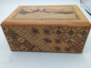 Vintage japanische Intarsien Holz Puzzle Box Mt. Fuji Szene Blumen Intarsien - Bild 1 von 6