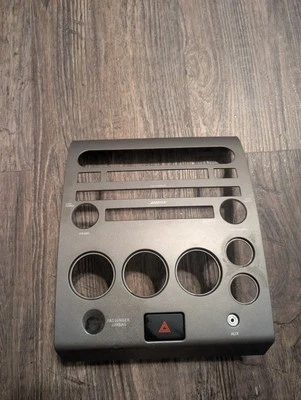 Nissan Armada Titan 2004-2007 bisel de control de clima radio lugar frontal Bose Foto 1 de 4