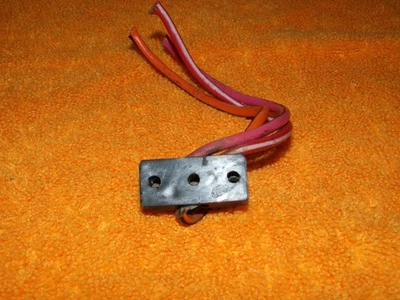 60s Cadillac 3 Pin Emergency Lockout  Power Window Switch Pigtail Wire Connector - Image 1 of 3