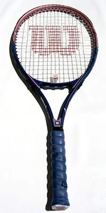 Wilson Titanium Hope Schläger blau & pink 4 3/8" Soft Shock Grip 27,5" - Bild 1 von 3