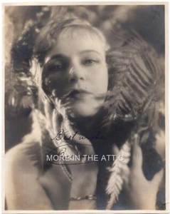 UNIVERSAL HORROR PICTURES FREAKS STAR OLGA BACLANOVA SIGNED AUTOGRAPHED PORTRAIT - Picture 1 of 1