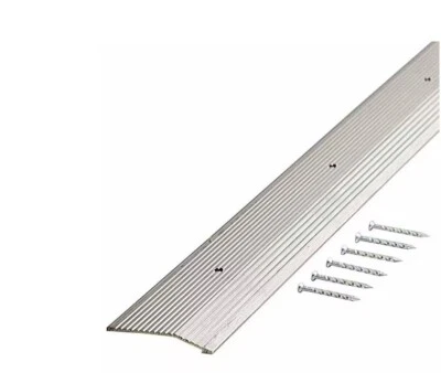 3 x Do it plata satinada estriada 1-1/2 pulg. Barra de moldura de alfombra de aluminio de 3 pies x Foto 1 de 3